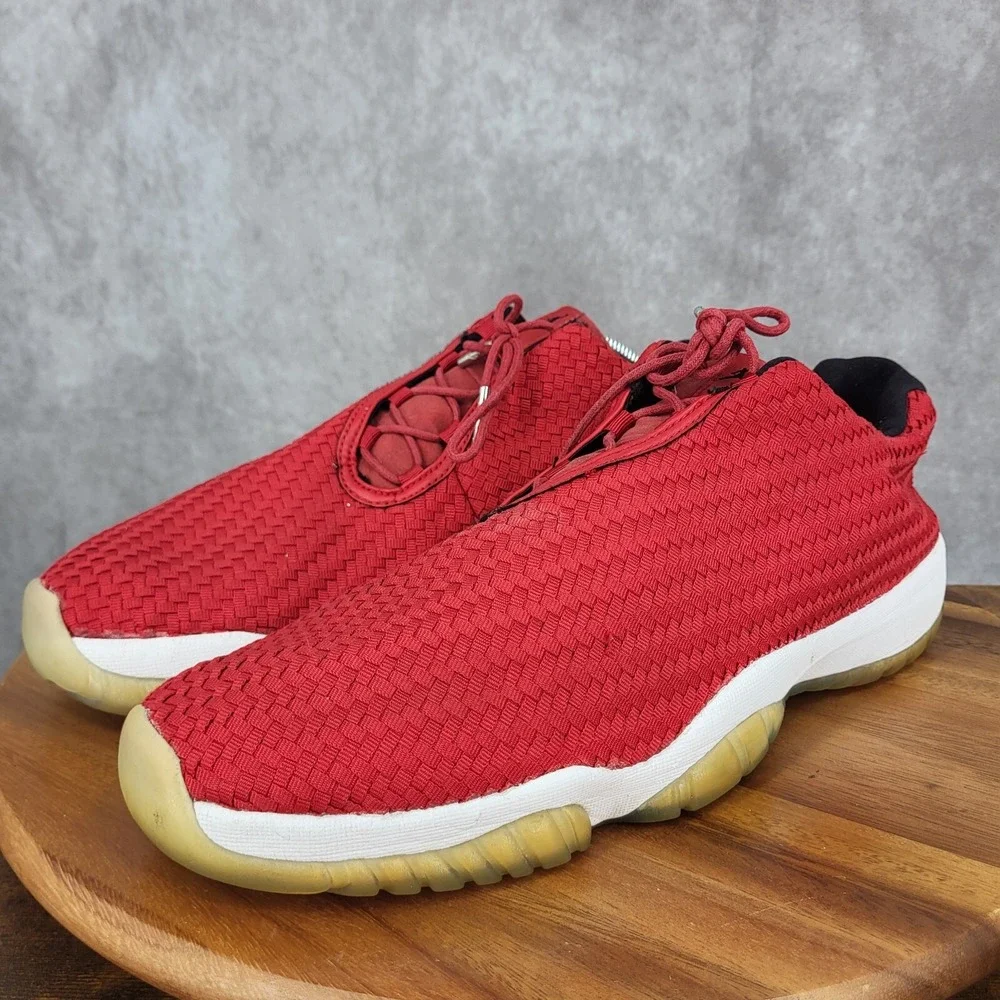 Air Jordan Future Low‎ Basketball Sneakers Mens 13 Red White Shoes 718948-601